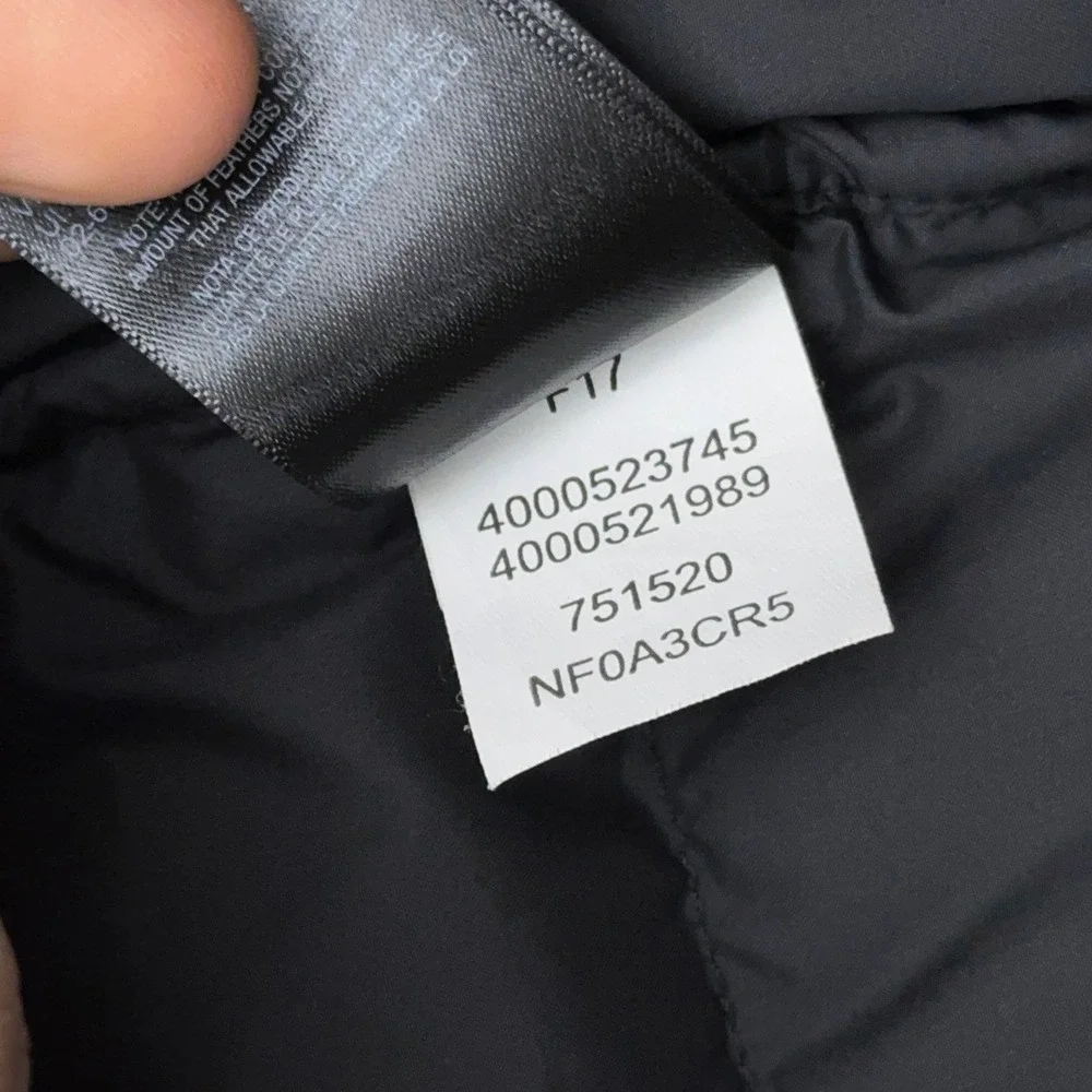The North Face Alpz 550 Down Vest Men's Small Black Sleeveless Puffer Full Zip